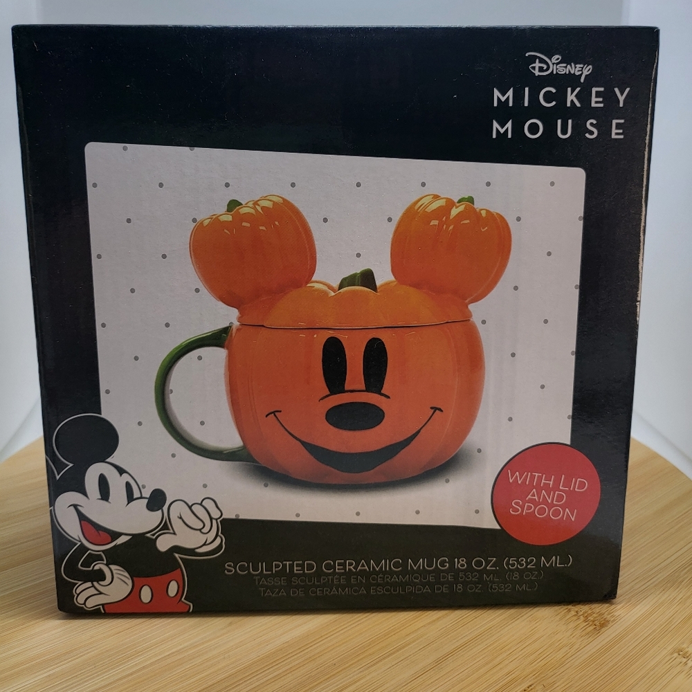 Disney Mickey Mouse Sculpted Pumpkin Ceramic Mug with Lid and Spoon - 18oz